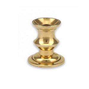 เชิงเทียนสีทองทำด้วยมือทำจากทองเหลืองและแก้วสไตล์จอร์เจียหรูหราสำหรับเป็นของขวัญแต่งงานของตกแต่งบ้าน - Product Image 3