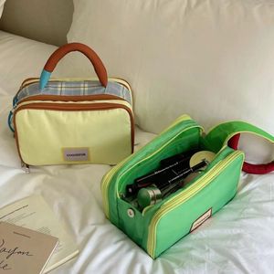 New Checkered <strong>Makeup</strong> <strong>Bag</strong> for Women Portable Large-Capacity Light Luxury Organized <strong>Compartments</strong> Travel Toiletry <strong>Bag</strong> - Product Image 3