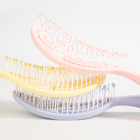 LOGO Brosse de massage pour le cuir chevelu légère et incurvée Brosse à cheveux démêlante pour le coiffage quotidien