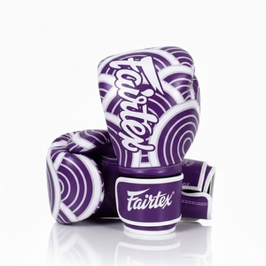 ถุงมือชกมวย Fairtex หนังแท้สีม่วงคุณภาพพรีเมียม น้ำหนักเบา กันน้ำ แบบผูกเชือก สำหรับฝึกซ้อมและแข่งขัน MMA มวยไทย - Product Image 1