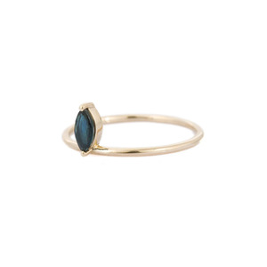 Bijoux minimalistes faits à la main, bagues en saphir bleu Marquise naturel, or jaune massif 14K, bague délicate, cadeau d'anniversaire pour filles - Product Image 3