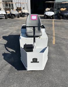 Tracteur électrique industriel, chariot de manutention pour entrepôt, véhicule de remorquage pour le déplacement de matériaux - Product Image 1