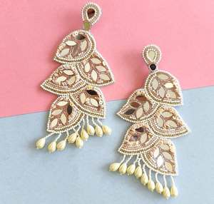 Boucles d'oreilles en perles faites à la main, modèles personnalisés, boucles d'oreilles multi-perles, bijoux de fête pour femmes, au meilleur prix, boucles d'oreilles en perles - Product Image 3