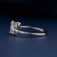 Bague de fiançailles en or blanc massif de 10 carats, 14 carats, 18 carats, taillée en poire et avec pierre latérale taillée en marquise, cultivée en laboratoire sur mesure