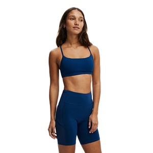 2025 venta al por mayor personalizado Slim Fit entrenamiento ligero verano desgaste correr cómodo pantalones cortos elásticos de las mujeres - Product Image 1