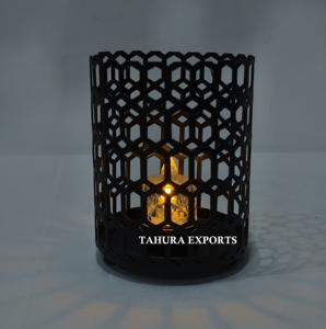 Durable Metal <b>Net</b> Candle Holder For Stylish Interior Lighting And Elegant Accent Decor In Living Room Dining Area Or Bedroom - Product Image 2