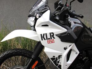Mejor Oferta, Nueva Motocicleta Kawasaki KLR650 652cc, Doble Propósito, Aventura, EFI, 5 Velocidades, 4 Tiempos, OEM, Exportación al por Mayor - Product Image 5
