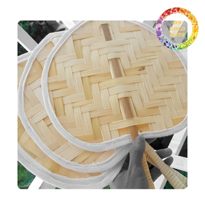 Ventilador de mano de bambú al por mayor | Hecho 100% de bambú natural | Artículos hechos a mano para decoración y regalo - Product Image 1