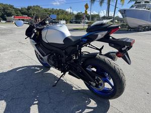 Motocyclette GSX-R750 2026 - Product Image 5