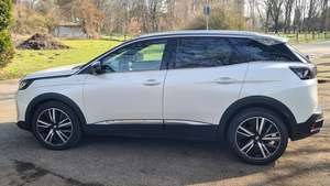 เปอโยต์ 3008 GT ปี 2024 มือสอง สภาพดี เครื่องยนต์เบนซิน 1.6 ลิตร PureTech 181 แรงม้า รถ SUV เบาะหนัง หลังคาพาโนรามา ไฟหน้า LED เกียร์อัตโนมัติ - Product Image 4