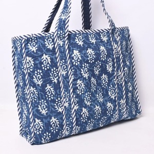 Sac fourre-tout en toile de coton imprimé à la main Le Souvenirs Lady, fermeture éclair, léger, poches intérieures - Style bohème, fabriqué au Rajasthan - Product Image 3