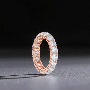 Anillo de banda de eternidad de diamante con corte de cojín de moissanita de 7,00 quilates de 30/quilates hecho en oro macizo de 10K,14K,18K - Product Image 3