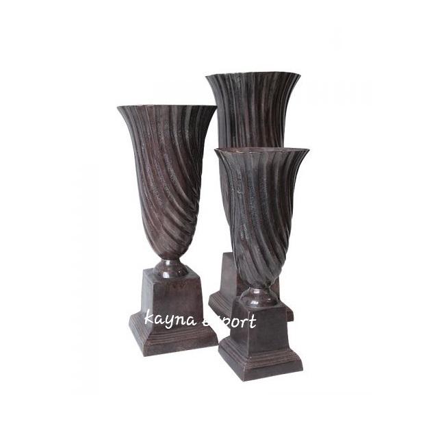 สีน้ำตาล