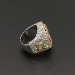 Anillo Cruzado de Plata de Ley 925 con Diamantes Moissanite VVS que Pasan el Test de Diamantes, Estilo Hip Hop, Personalizado y con Incrustaciones de Diamantes - Product Image 4