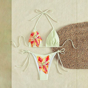 Ensemble de bikini floral jaune clair pour femmes, imprimé floral orange audacieux, col halter, maillot de bain deux pièces avec lien latéral, bas taille haute - Product Image 1