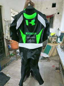 Traje de carreras de cuero de vaca Premium para Hombre | Traje para montar en moto | OEM disponible - Product Image 5