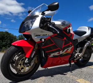 PRÊT À ROULER - HONDAAASS RVT1000R RC51 2002 - Product Image 1