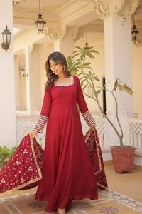 Traje Salwar Kameez de Viscosa Bordado, Sin Costuras, Estilo Étnico Pakistaní, con Mangas Largas y Dupatta, para Vestimenta Formal Sofisticada - Product Image 3