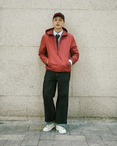 Veste à capuche zippée en polyester respirant à motif uni, coupe classique, taille personnalisée, décontractée, automne pour hommes par Routine Vietnam - Product Image 3