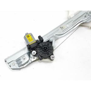VENTANILLA TRASERA ELÉCTRICA IZQUIERDA HYUNDAI Kona Serie 83401-J9000 (17>) - Product Image 2
