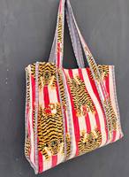 Sac à main en velours Accessoire élégant et tendance