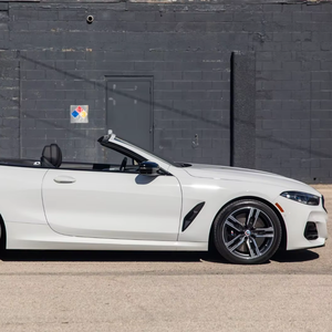 Auto Usado Premium 2023, B-MW M850i xDrive Convertible, Motor V8 Twin-Turbo de 523 hp, Tracción en las Cuatro Ruedas - Product Image 1