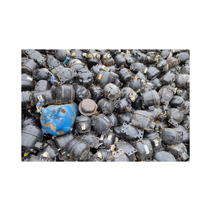 Débris de moteur de compresseur pour le démantèlement industriel et la réutilisation - Product Image 1