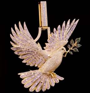 Pendentif rond VVS1 Moissanite pendentif personnalisé Hip Hop glacé charme Halloween cadeau pendentif - Product Image 1