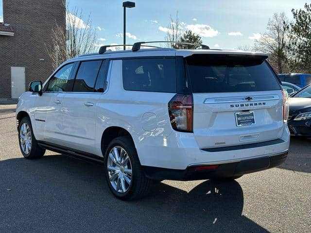 Used 2022 Chevy SuburbanN High Country