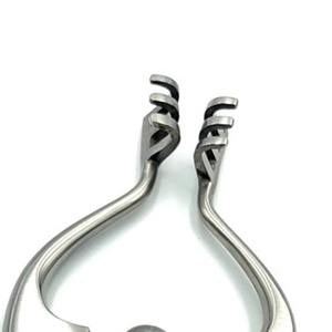 Rétracteur chirurgical manuel de précision en acier inoxydable à maintien automatique, instrument médical pour une rétraction tissulaire sécurisée - Product Image 4