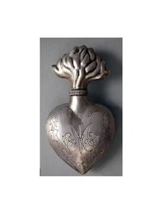 Collier pendentif en laiton plaqué or brillant, ornement moderne Milagros, Jésus, cœur sacré de luxe, élégant, écologique, durable - Product Image 6