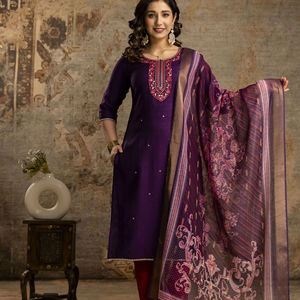 ชุดผ้าวาติกันคุณภาพระดับพรีเมี่ยมสำหรับผู้หญิงชุด kurti สามชิ้นพิมพ์ลายดิจิตอลแบบสองมือ - Product Image 1