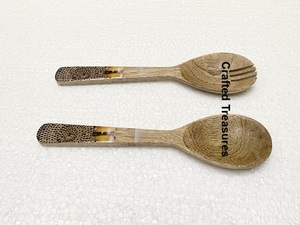 Conception étonnante Ensemble de service à salade personnalisé en bois émaillé élégant pour la maison Restaurant Vaisselle Décoration Ensemble de couverts Cadeau de mariage - Product Image 4