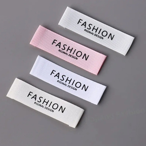 Etiqueta tejida para ropa al por mayor, etiqueta con logotipo bordado para ropa personalizada - Product Image 6