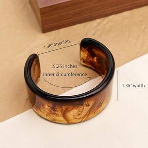 Brazalete de resina hecho a mano de suministro directo de fábrica para mujer ¡Accesorio de moda de la India a la venta! - Product Image 2