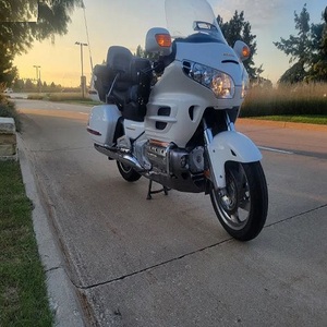 Motocicleta Touring GOLD WING 1800 de 2004 - Product Image 4