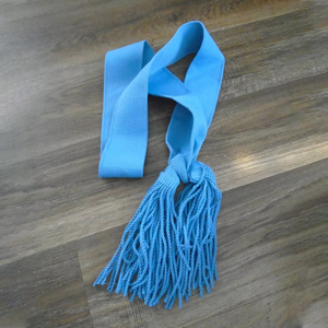 Venta al por mayor de vestido de sombrero de graduación negro adulto estola faja con borla 2025 uniforme escolar vestidos de graduación y gorras de alta calidad - Product Image 2