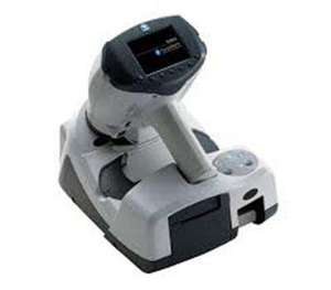 NOUVEAUTÉS : Kératomètre portatif Nidek HandyRef-K - Product Image 1