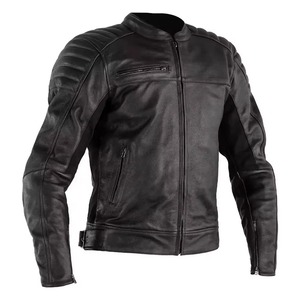 Veste de course en cuir noir pour hommes, épaule matelassée, coupe ajustée, style moto avec poche à fermeture éclair, détails pour motard, couleurs - Product Image 1