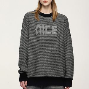 Suéter de Punto para Mujer Streetlab, Cuello Redondo, Manga Larga, Bordado Jacquard en la Parte Delantera, Corte Holgado, Estilo Urbano para Otoño e Invierno - Product Image 3