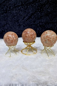 Esfera de Cristal Curativo Natural de Piedra Solar, Piedra Decorativa con Alegría, Positividad, Confianza, Calidad de Liderazgo y Vitalidad - Product Image 2