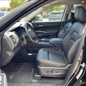 Nissan Pathfinder SL 2024 UTILISÉ EN BON ÉTAT - Product Image 3