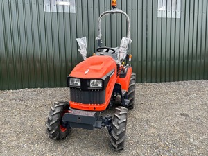 Tracteur compact JDM New Avenger 26, moteur monocylindre 4 temps, démarrage électrique, 50 CV, direction assistée, prise de force 2 vitesses, manuel - Product Image 4