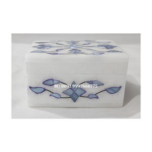 Boîte à bijoux rectangulaire en marbre blanc poli fait main avec incrustation de nacre bleue, utilisée pour la revente et les cadeaux - Product Image 2