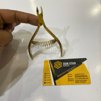 Pince à cuticules professionnelle RTS GOLD à lame courbée, en acier inoxydable de qualité supérieure, pour ongles des doigts et des orteils, pointe affûtée, mâchoire large