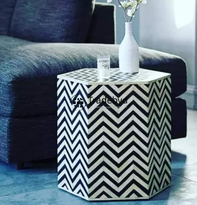 Available in different Colors