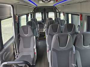 Volkswagen Crafter 2022 Usato, 21 Posti, Fari a LED, Climatizzatore Automatico, Guida a Sinistra, Benzina, Pneumatici R16 - Product Image 5