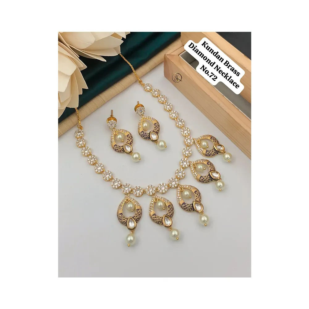 Kalung Perhiasan kustom wanita Set kalung berlian kuningan kalung berlian India untuk wanita