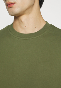 Sudaderas personalizadas Premium unisex, ropa de calle de invierno cómoda a la moda, ropa informal a granel, venta al por mayor, disponible, fabricado en Huzaifa - Product Image 4