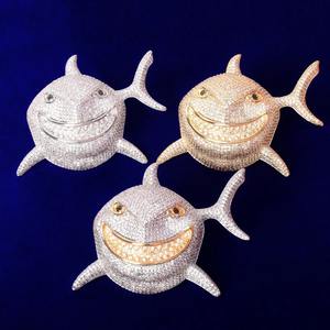 Pendentif requin hip-hop serti de moissanite VVS certifiée GRA, édition limitée, avec argent 925 plaqué or, bijoux brillants pour rappeur - Product Image 1